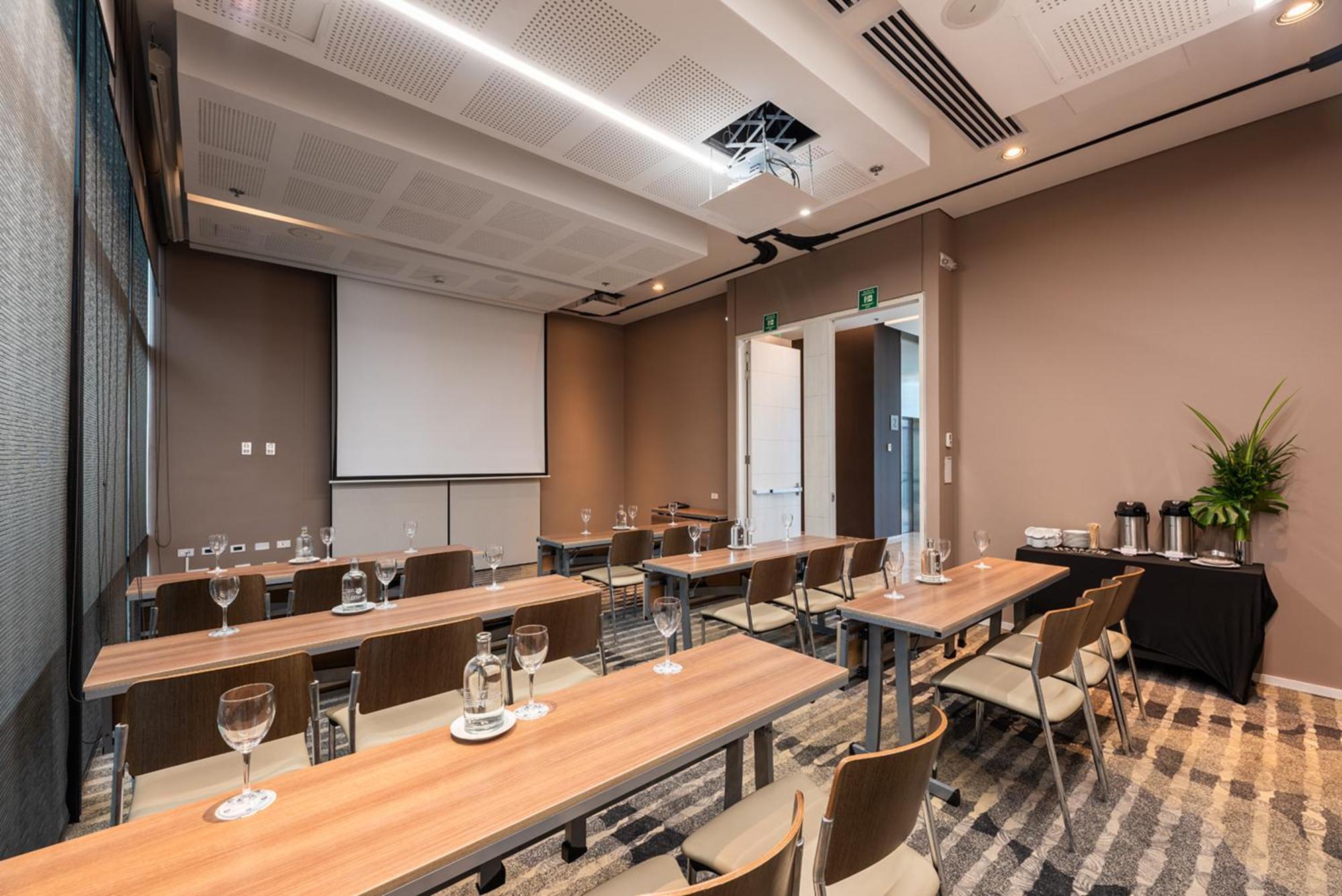 Hotel Estelar Square Меделин Екстериор снимка