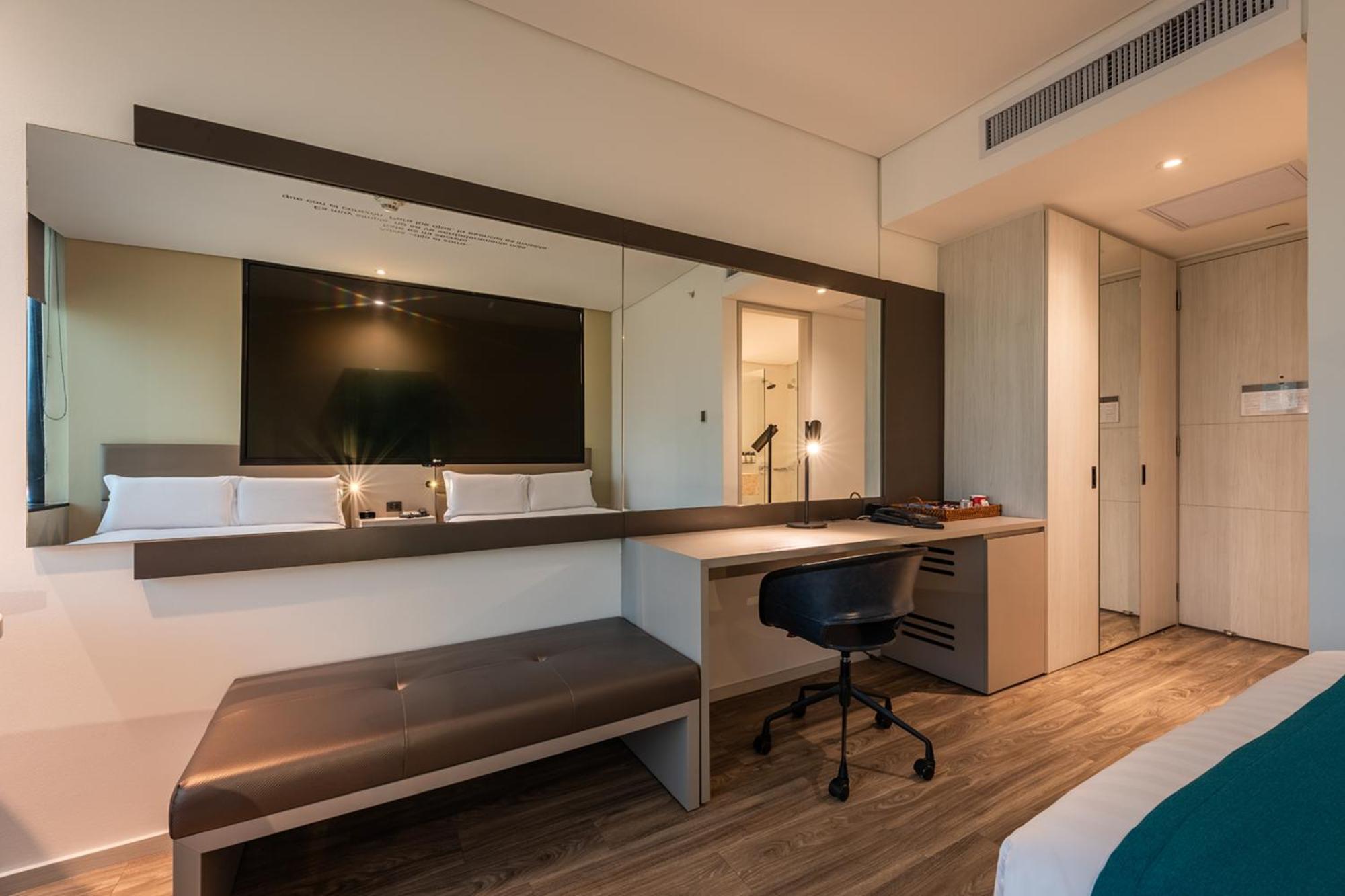 Hotel Estelar Square Меделин Екстериор снимка